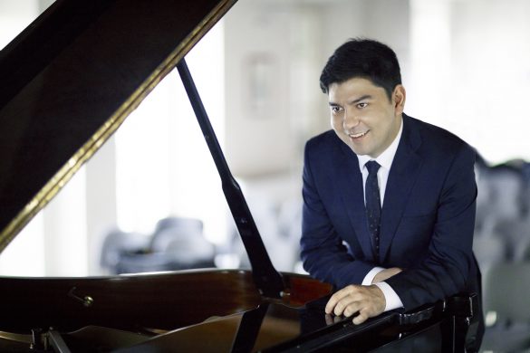 Behzod Abduraimov © Evgeny Eutykhov