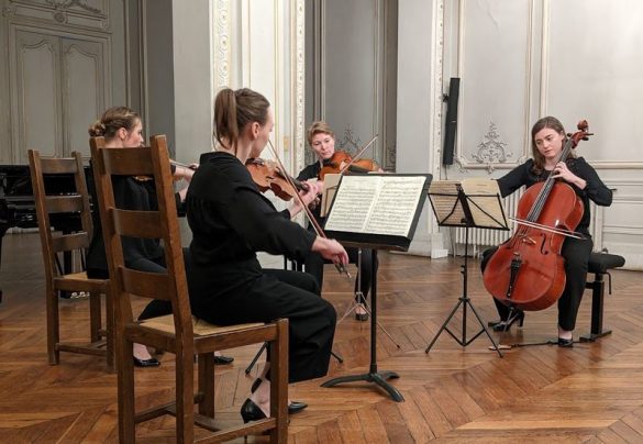 Les Membres Du Quatuor Séléné