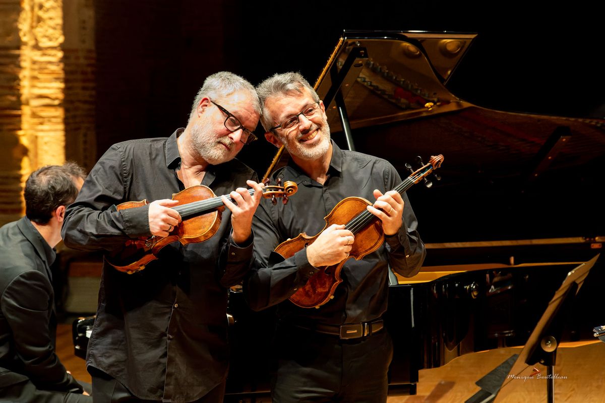 Les deux violonistes Richard Schmoucler et Laurent Manaud-Pallas – Photo Monique Boutolleau –