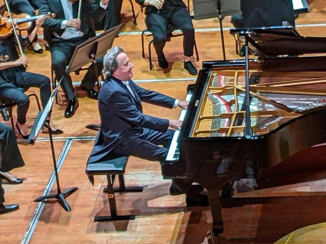 Le pianiste autrichien Rudolf Buchbinder, soliste du Concerto n° 5 de Beethoven – Photo Classictoulouse –