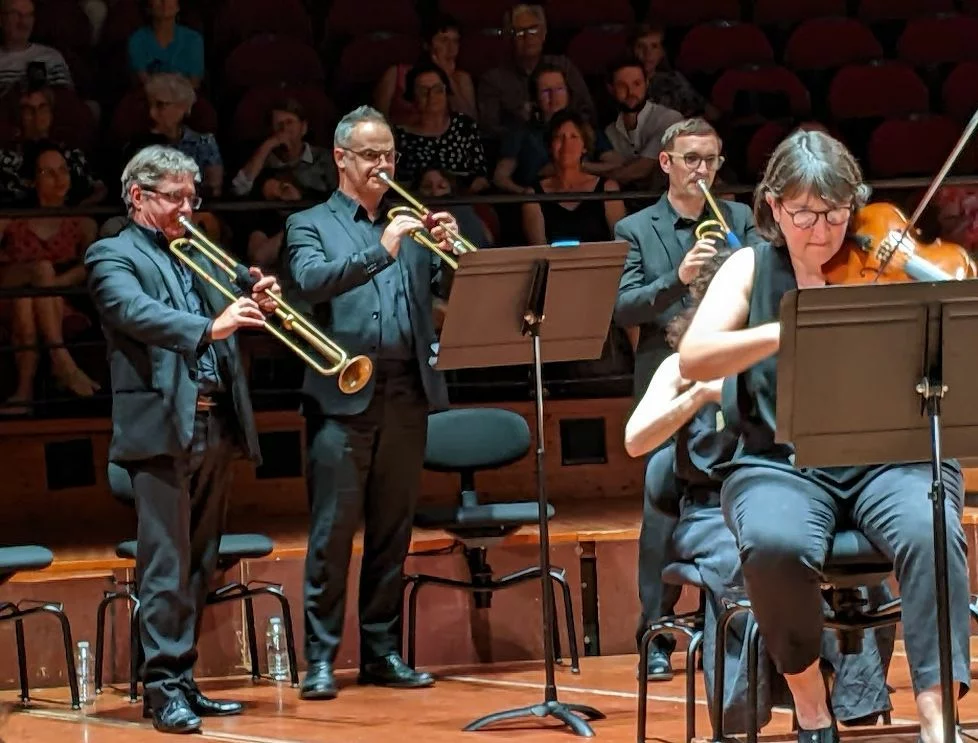 Le pupitre des trompettes, largement sollicité. De gauche à droite : Patrick Pagès, Serge Tizac, Fabien Versavel – Photo – Classictoulouse –