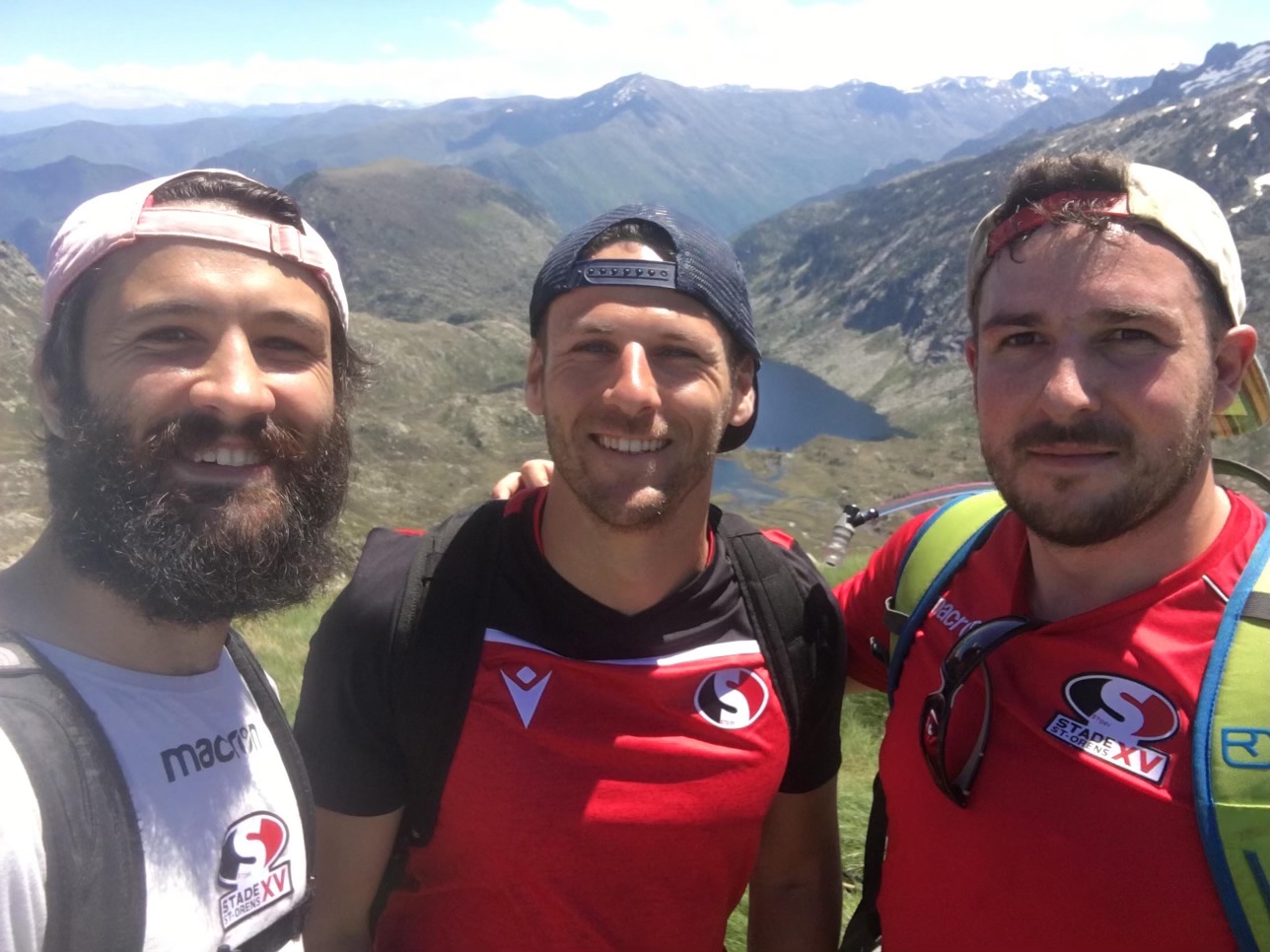 Tristan Rolland, Julien Cala et Antoine Chaumet lors d’un entrainement dans les Pyrénées