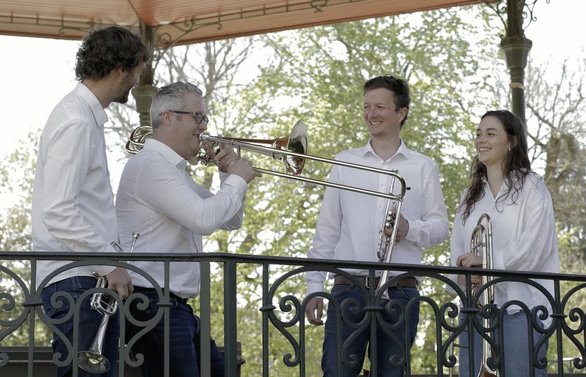 Les Musiciens Du Concert Éclats Cuivrés