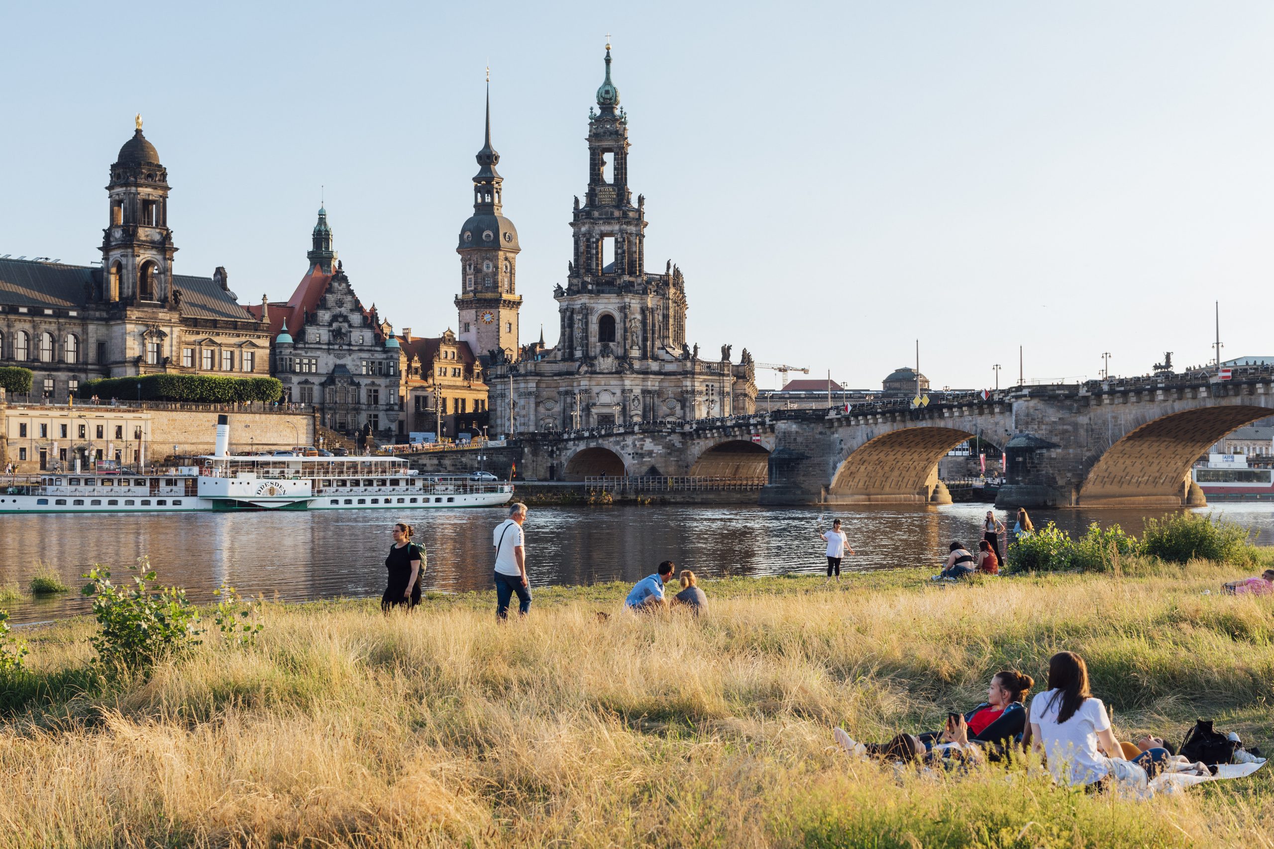 Dresden Am Elbufer - Quinzaine franco allemande