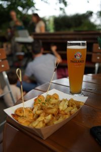 Biergarten Currywurst
