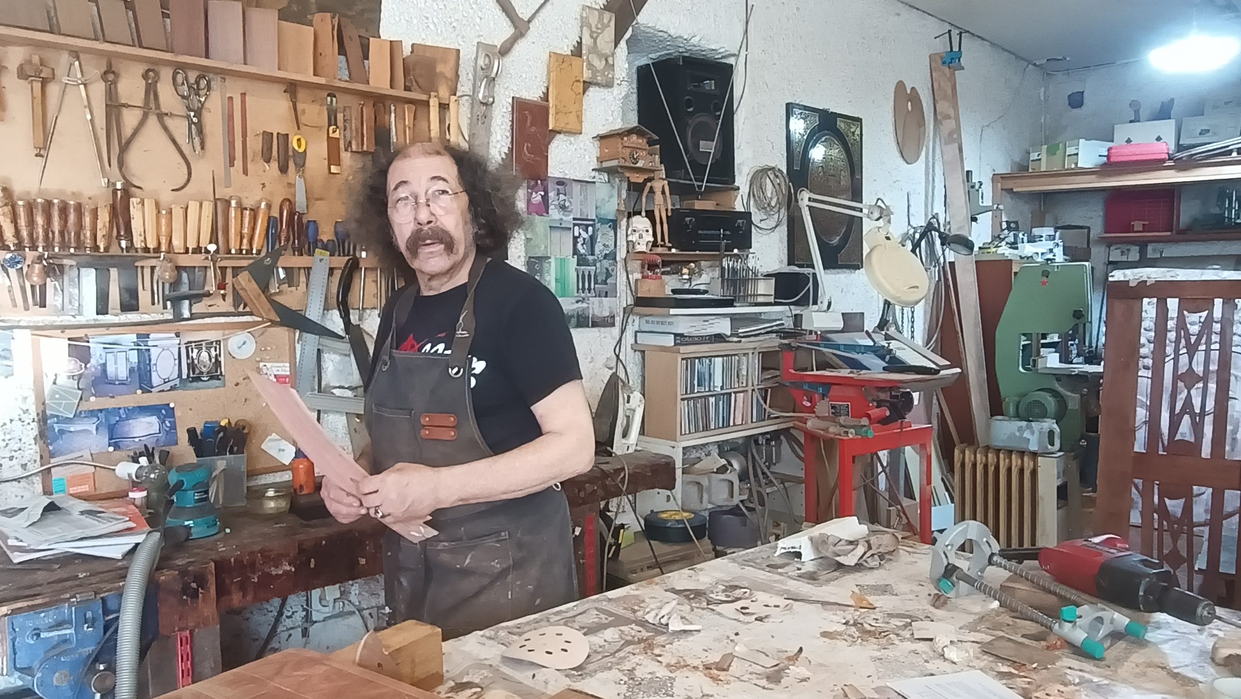 Thierry Messiez Poche Ébéniste©kévinMouveaux
