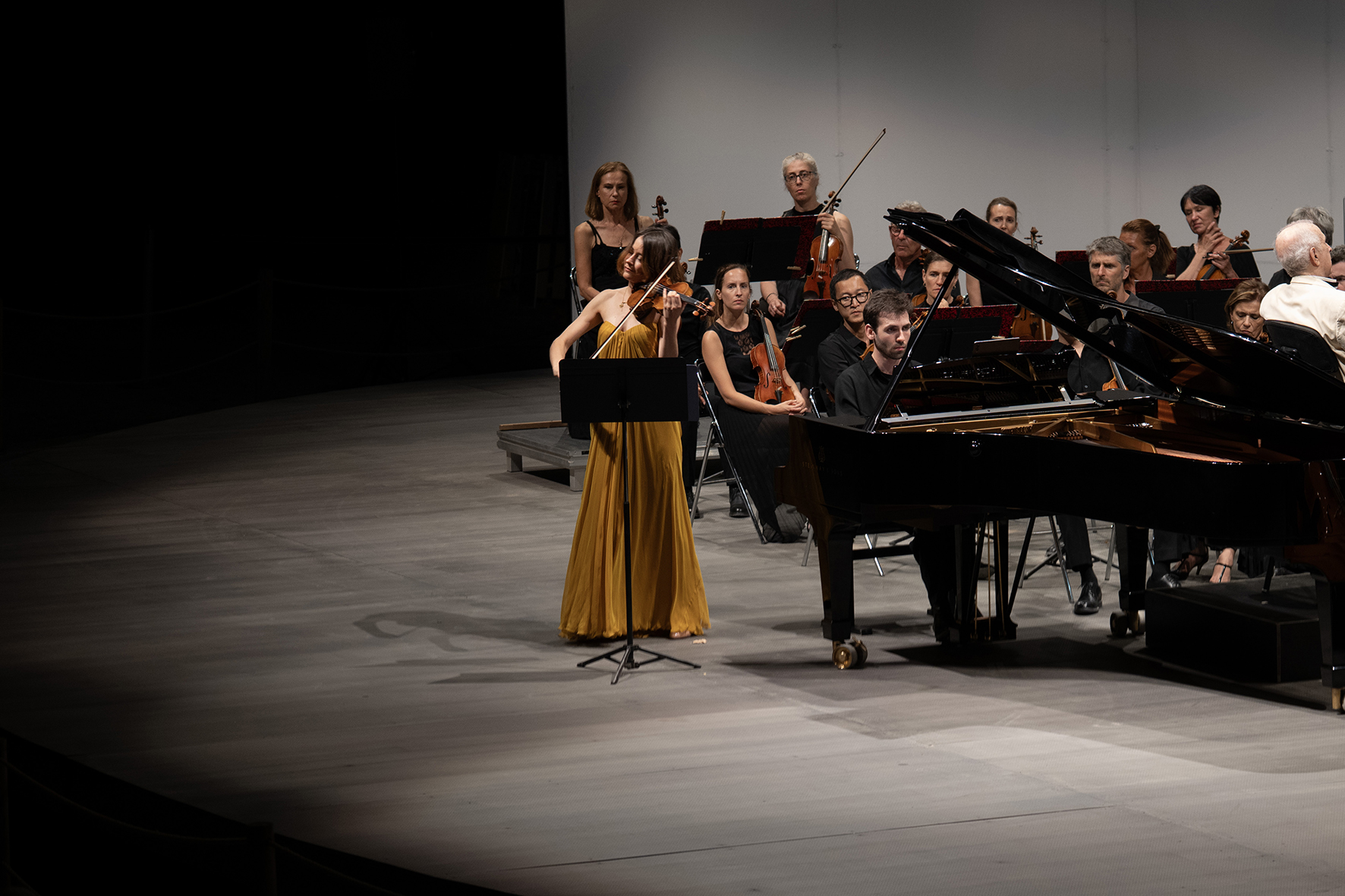 A Kantorow, L Petrova, L Foster Orchestre De Chambre De Marseille 5 © Pierre Morales 2025