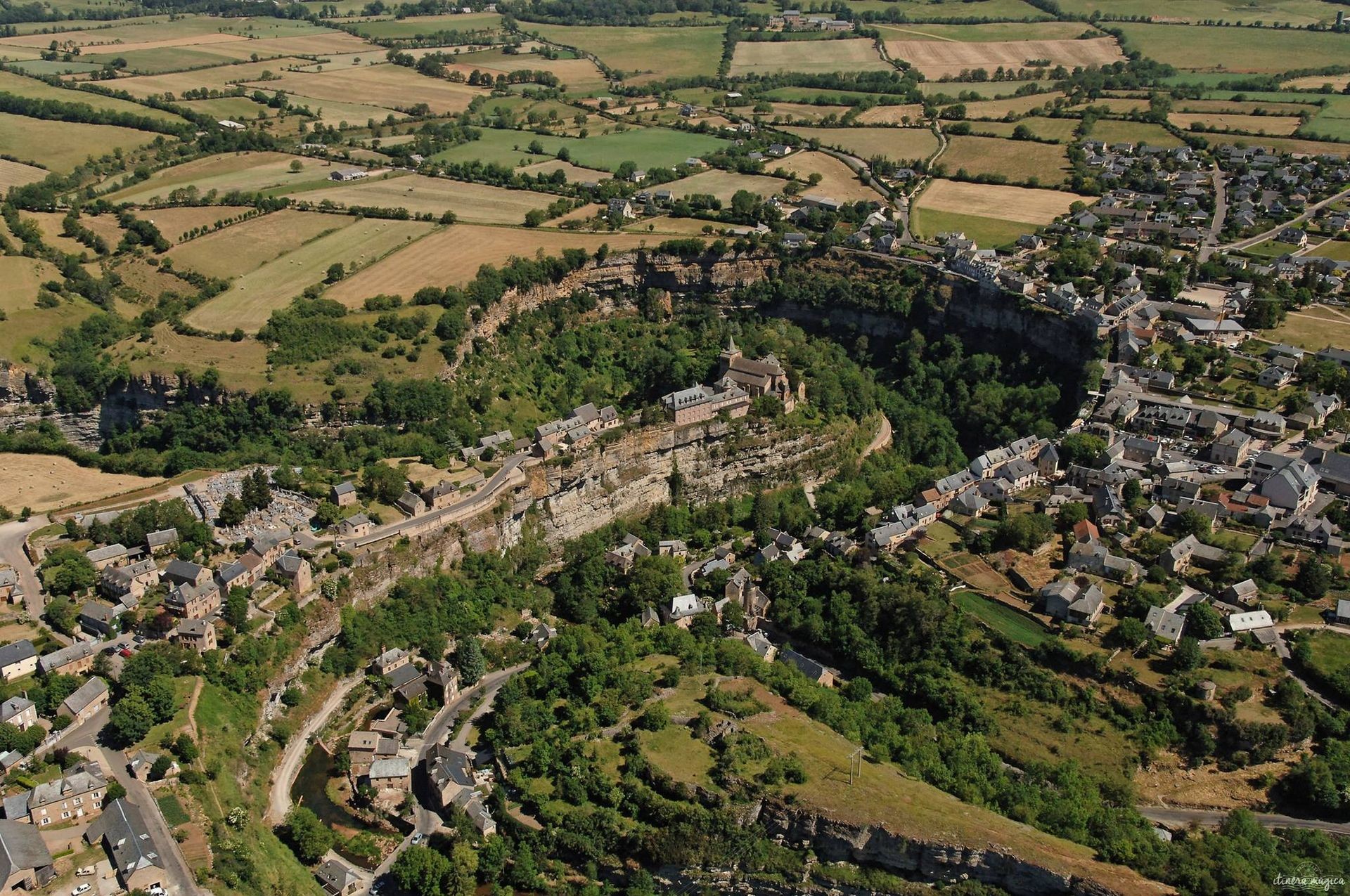Bozouls et son Canyon