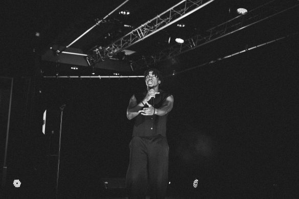 Tyon @ Lives And Records