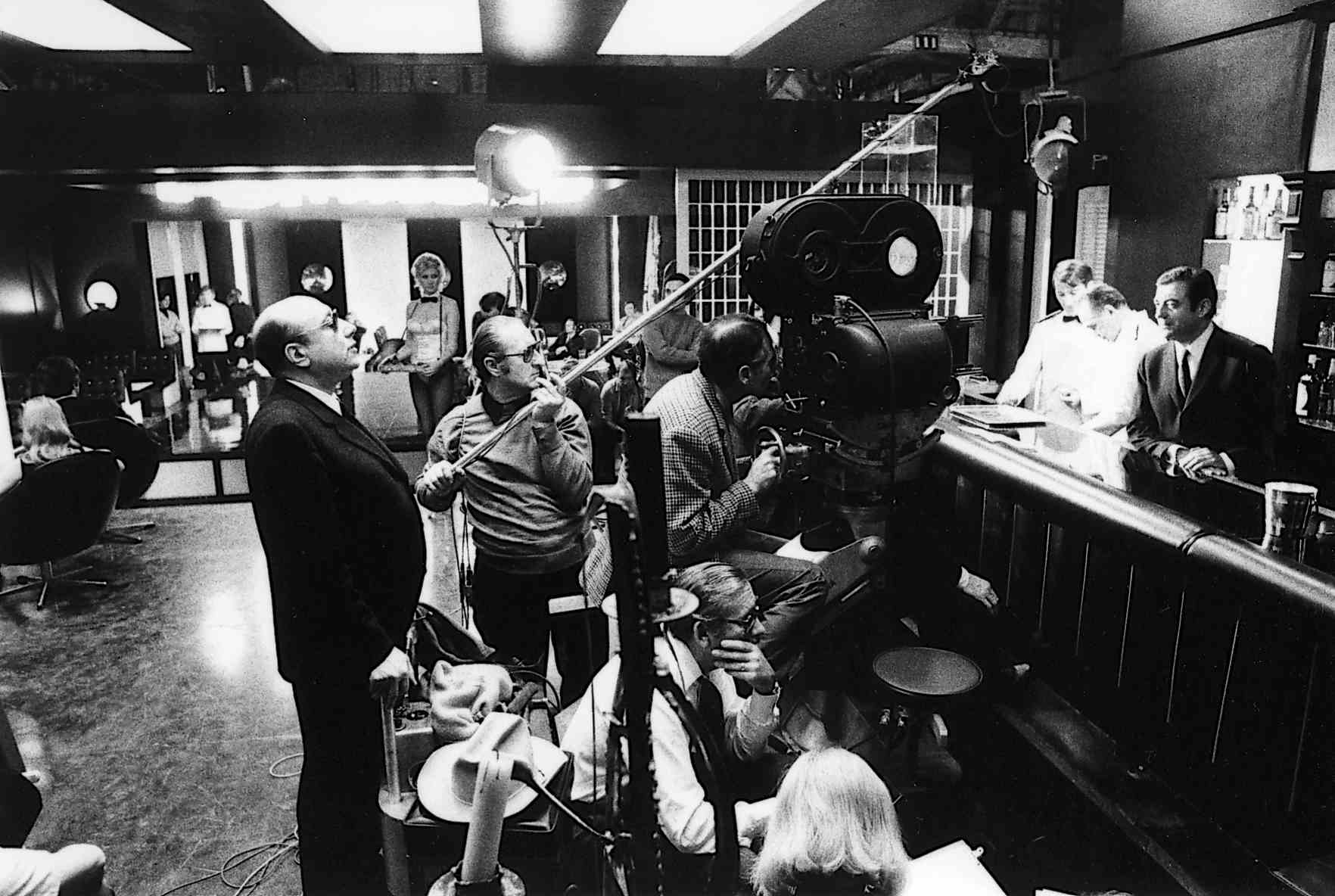 30 Photo Perlstein Melville