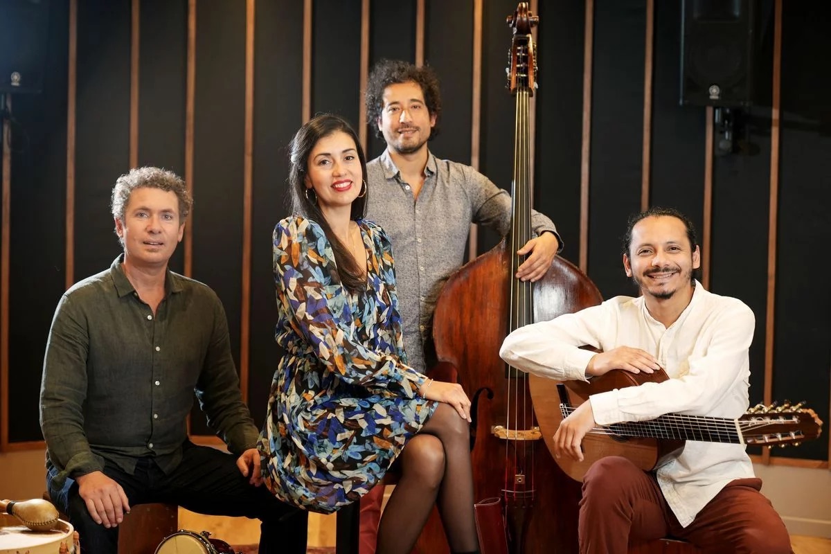 Azul Combo Photo Cie Operazul