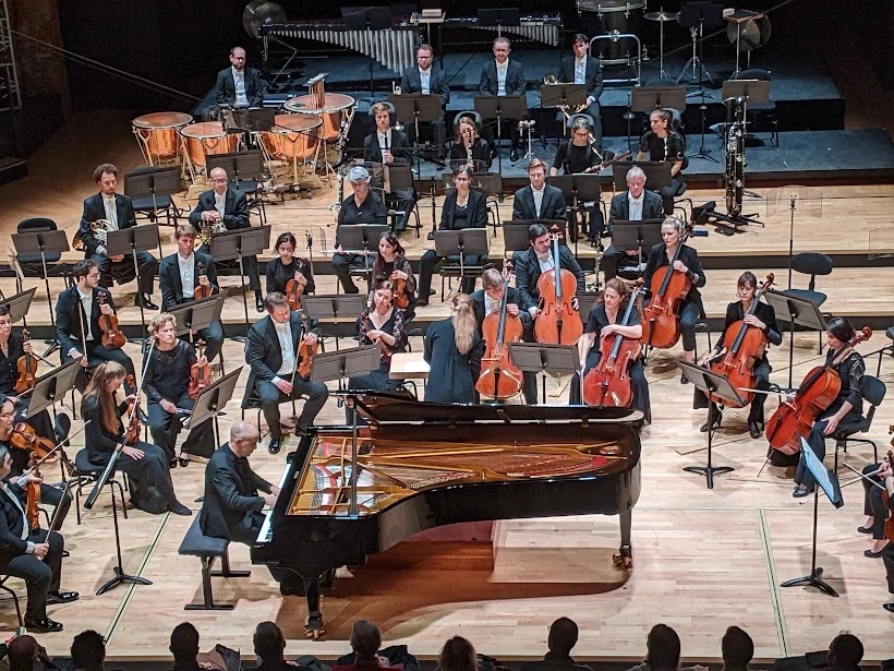 L'Orchestre National Du Capitole Avec Le Pianiste Nelson Goerner