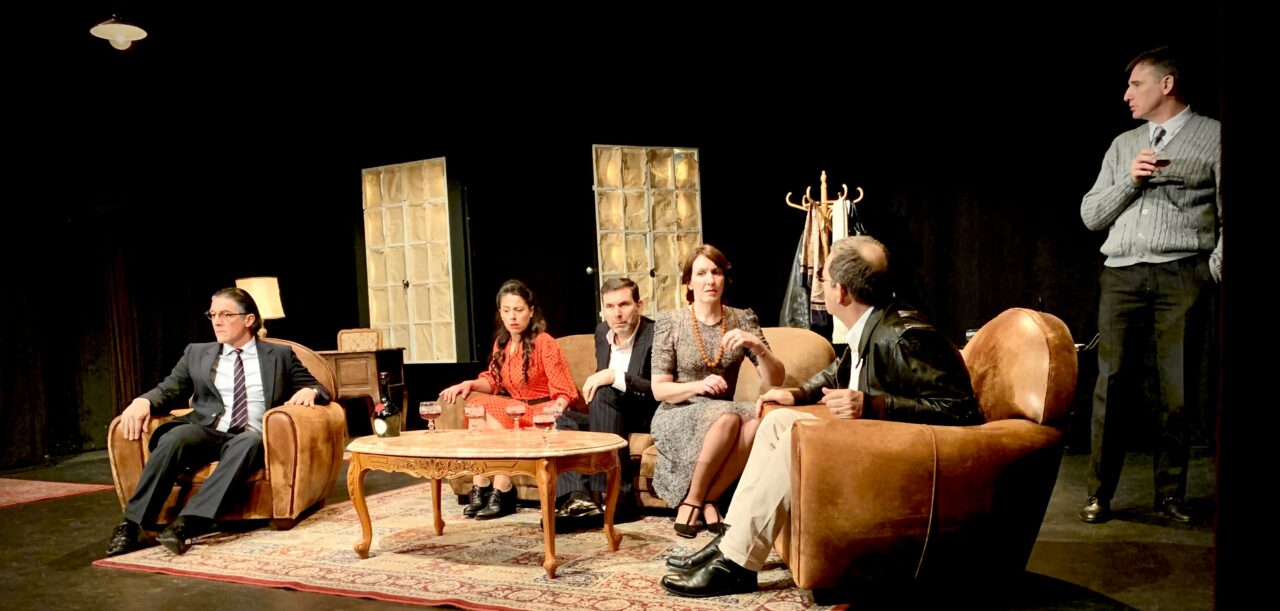 Le Repas Des Fauves Grenier Théâtre