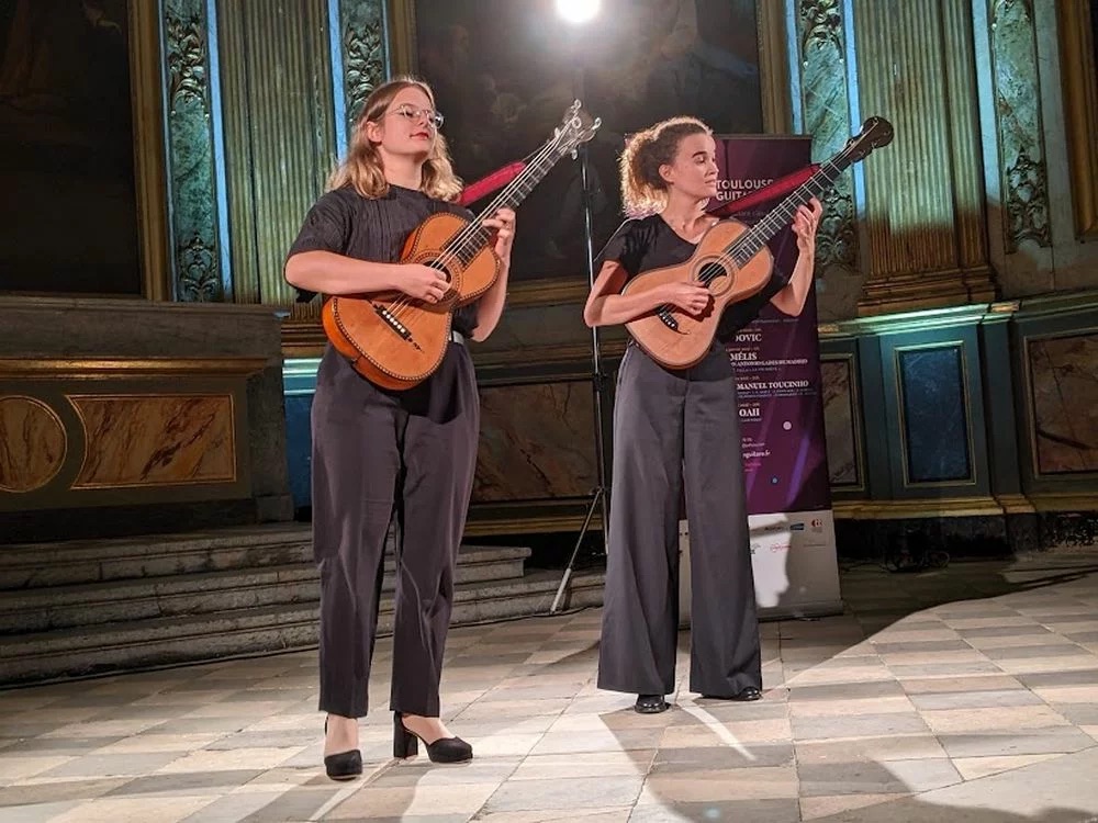 Le Duo Odelia, Composé De Marie Sans Et Alice Letort