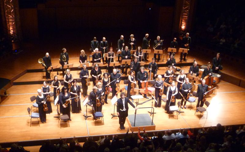 Le Scottish Chamber Orchestra et Robin Ticciati lors de leur première venue à Toulouse