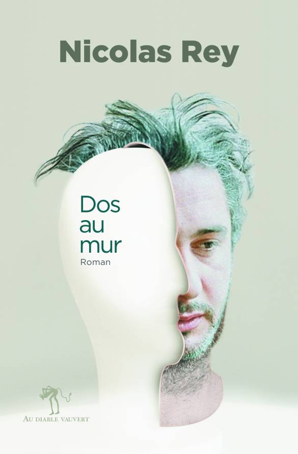 Couv rey dos au mur pl1hd