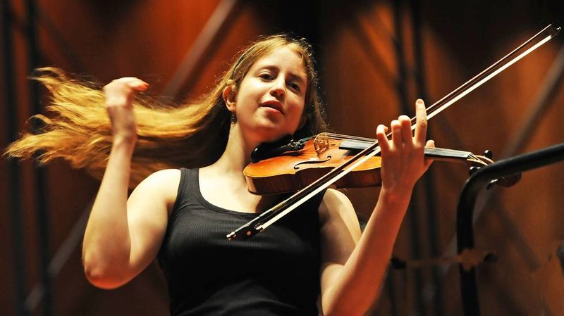 La violoniste norvégienne Vilde Frang - Photo Ole Einar Andersen -