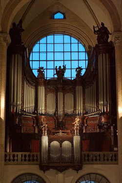 Les grandes orgues de la basilique Saint-Michel